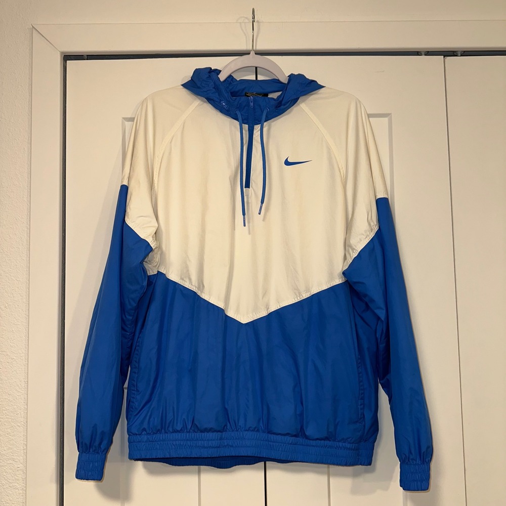 Nike SB Shield‎ White & Blue Colorblock Lightweight Windbreaker Jacket - L